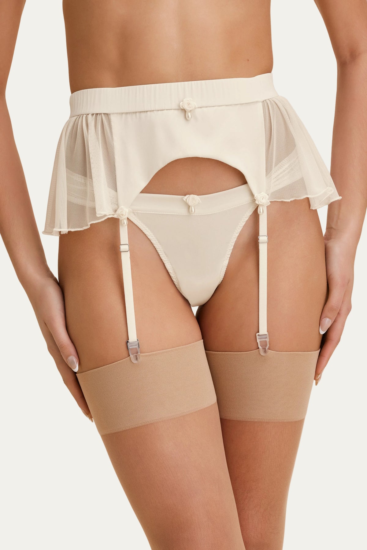 DOROTHY SUSPENDER