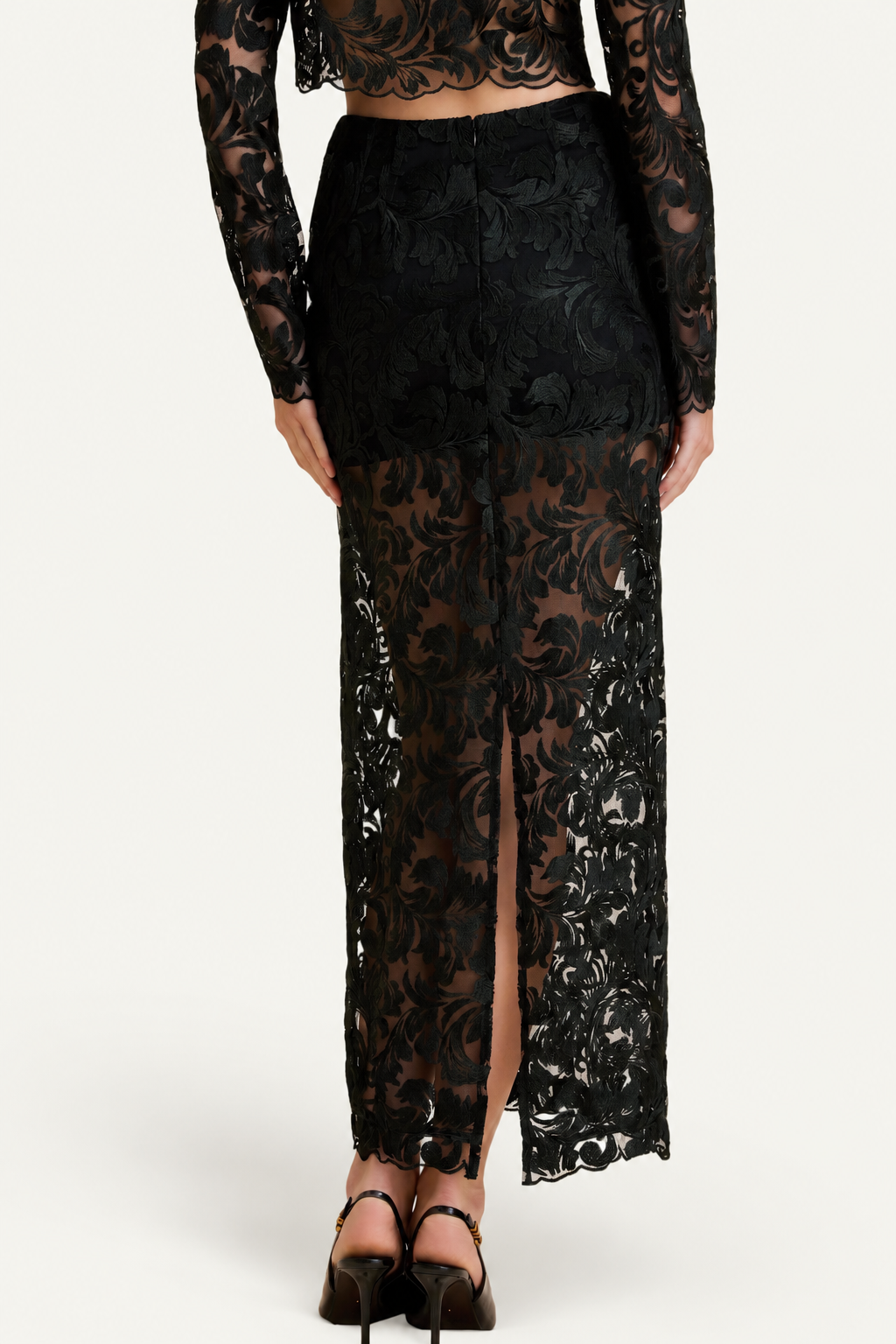 SOVEREIGN SKIRT
