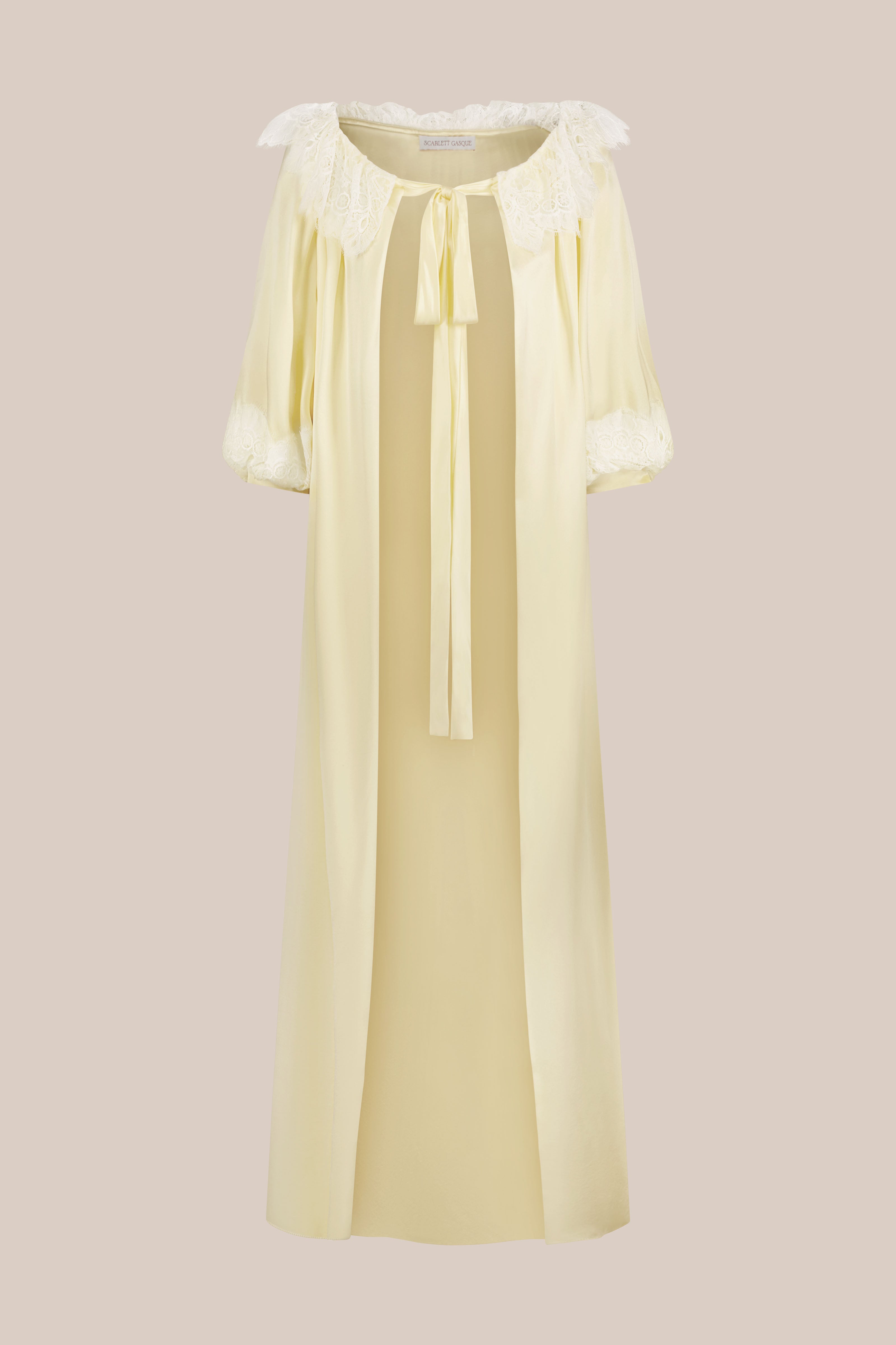 MARGOT ROBE