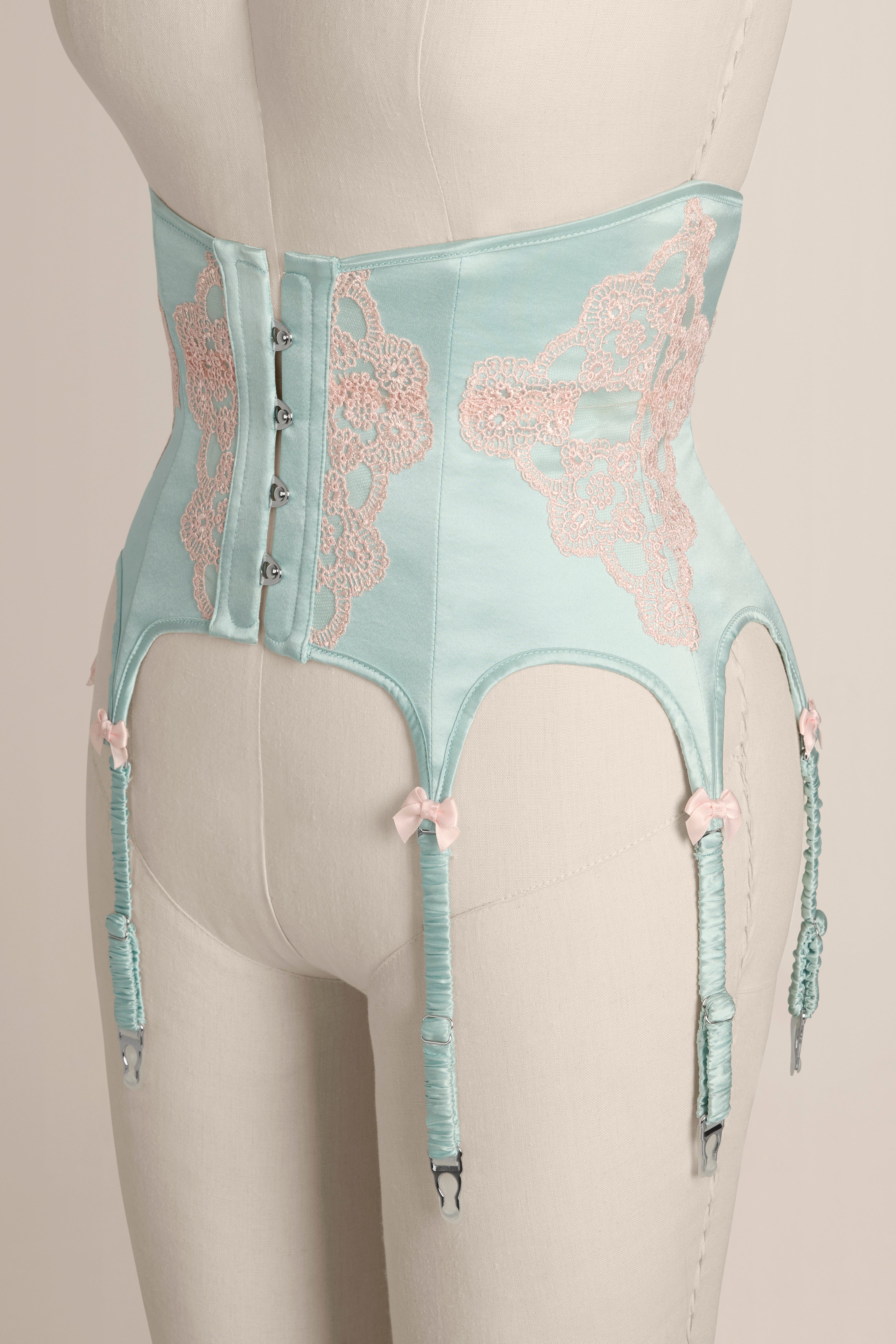 MISSES MACARON WASPIE