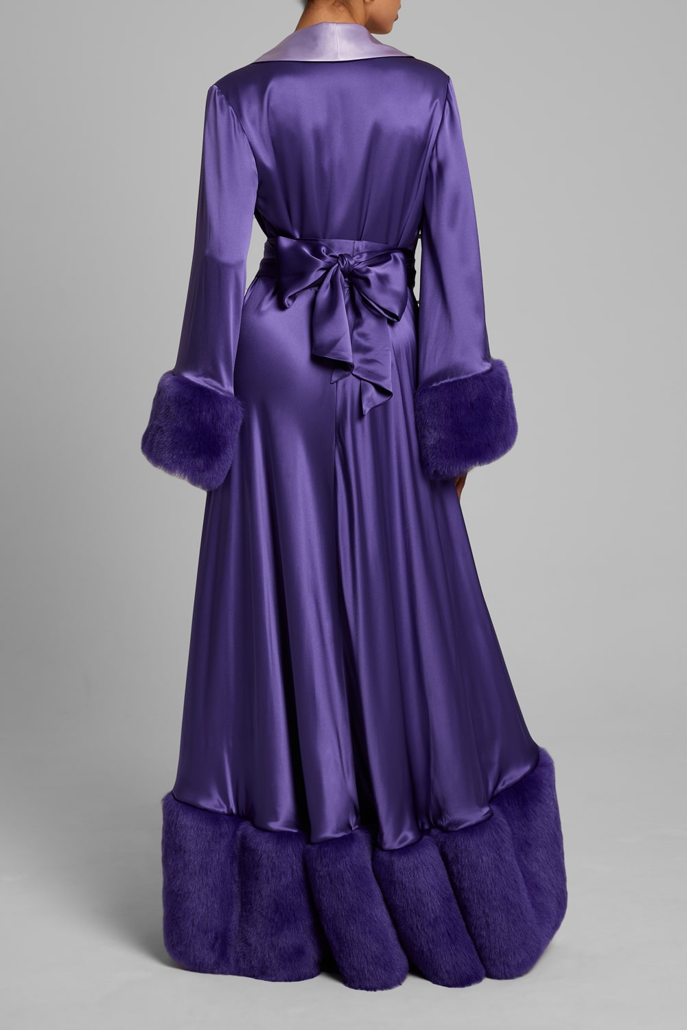 Woman wearing the Forget Me Not Robe from the back