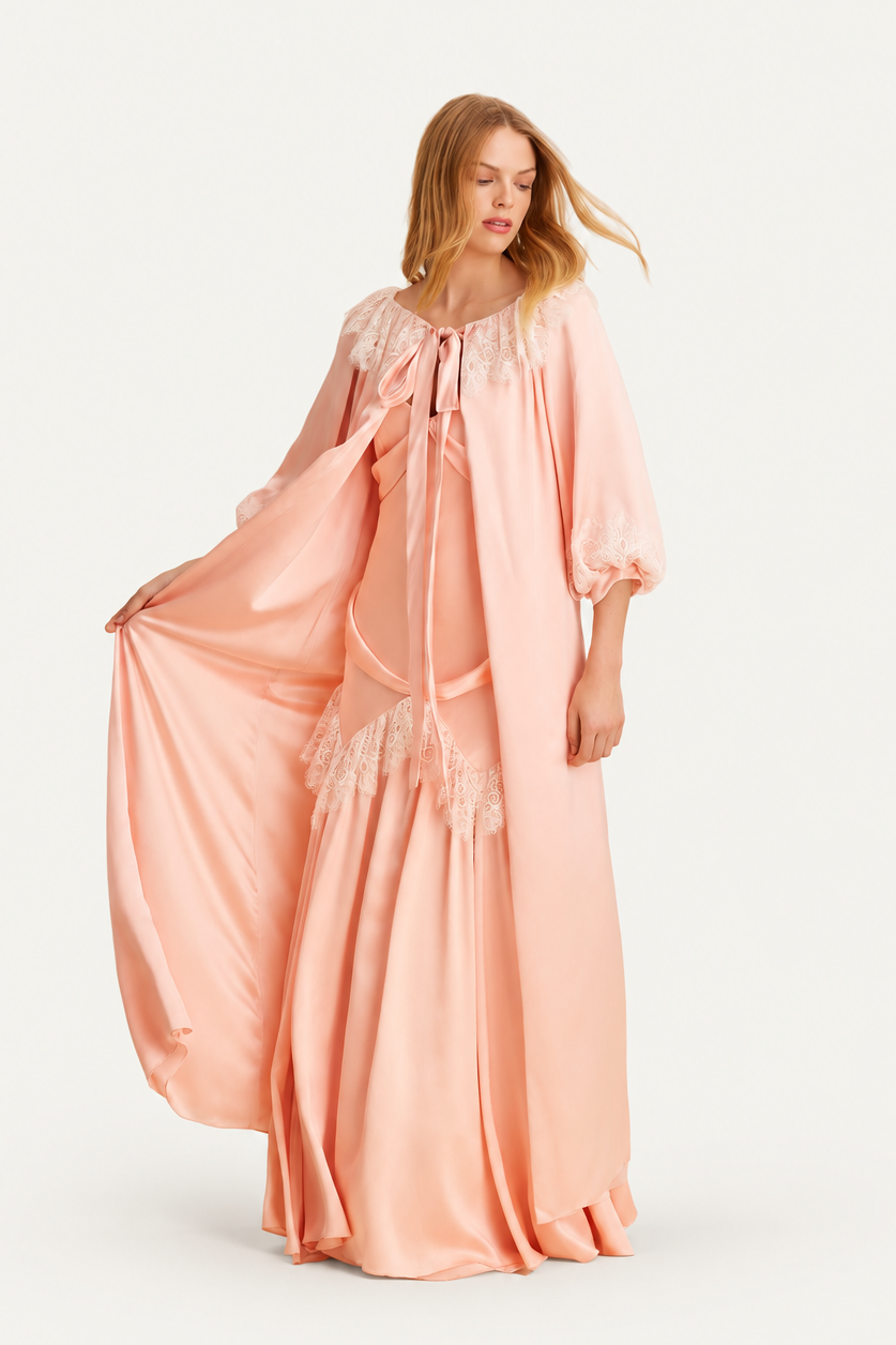 MARGOT ROBE