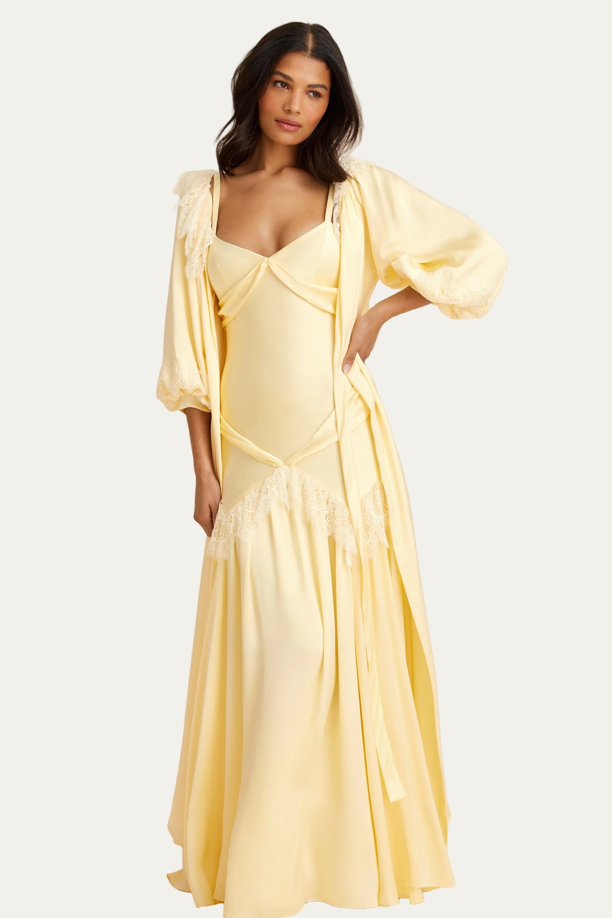MARGOT ROBE