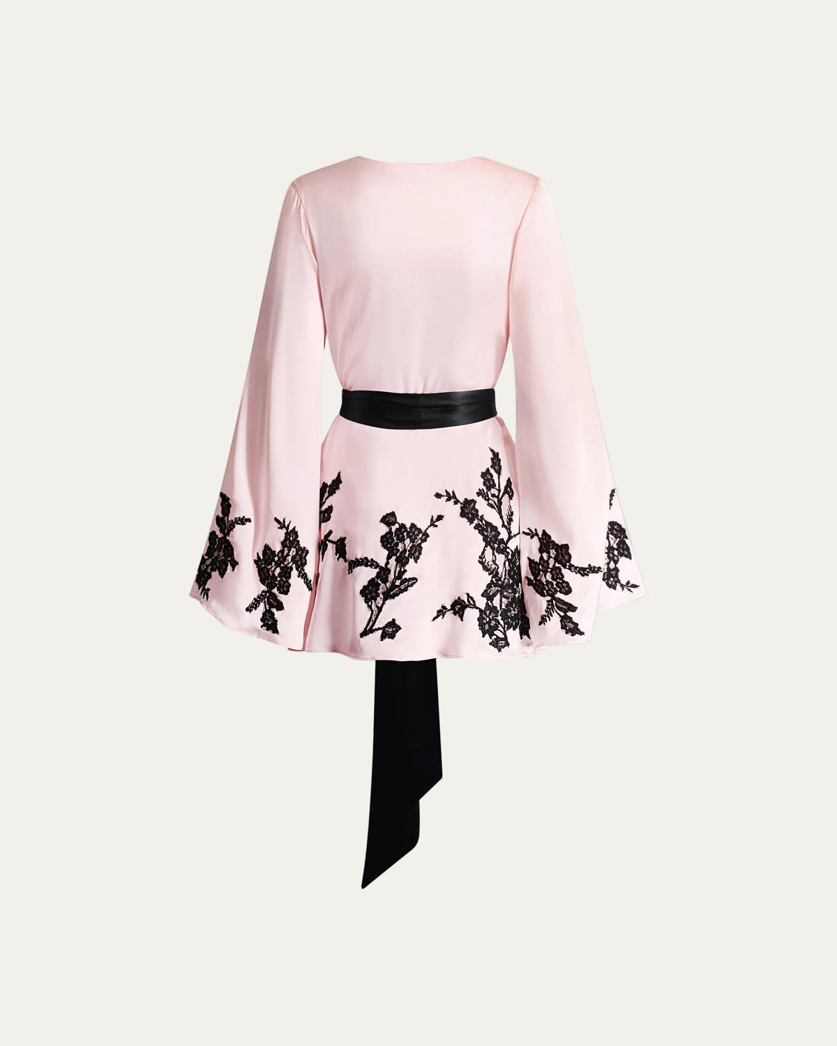SUSIE ROBE